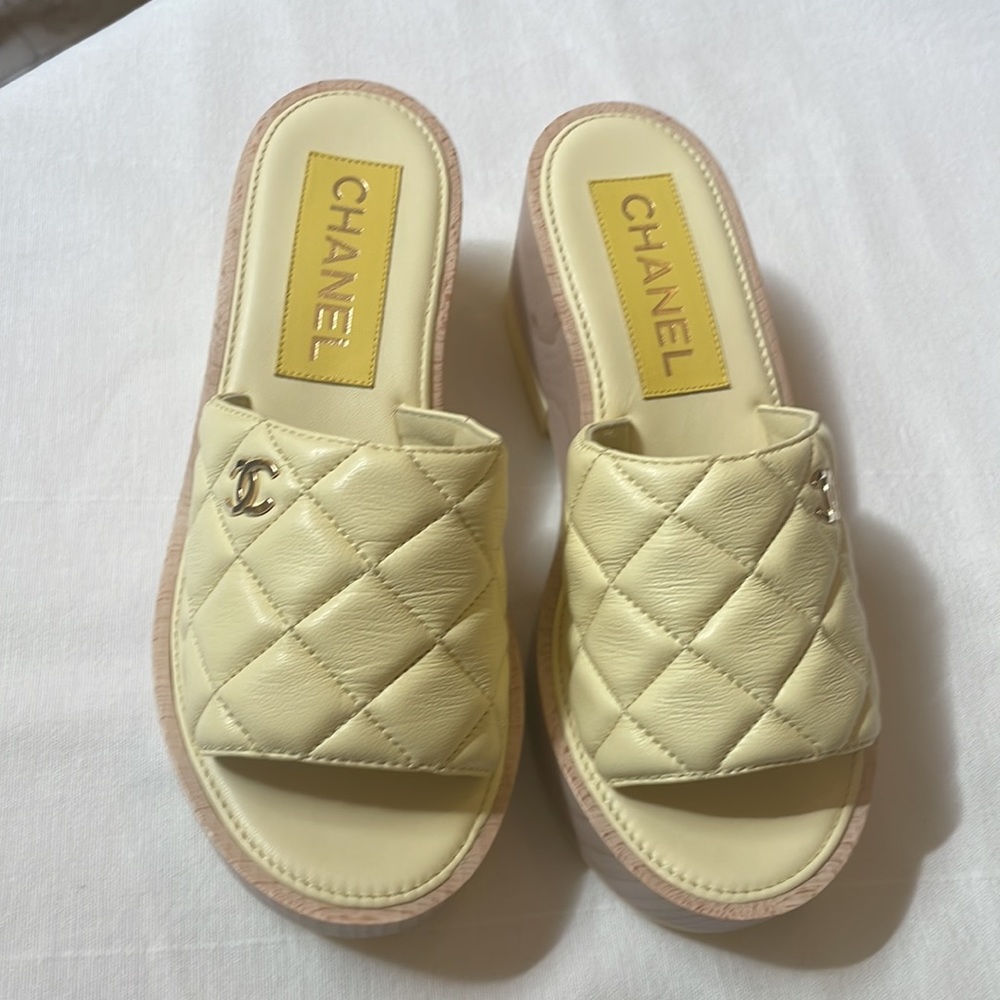 Chanel Sandals - Picture 3 of 9